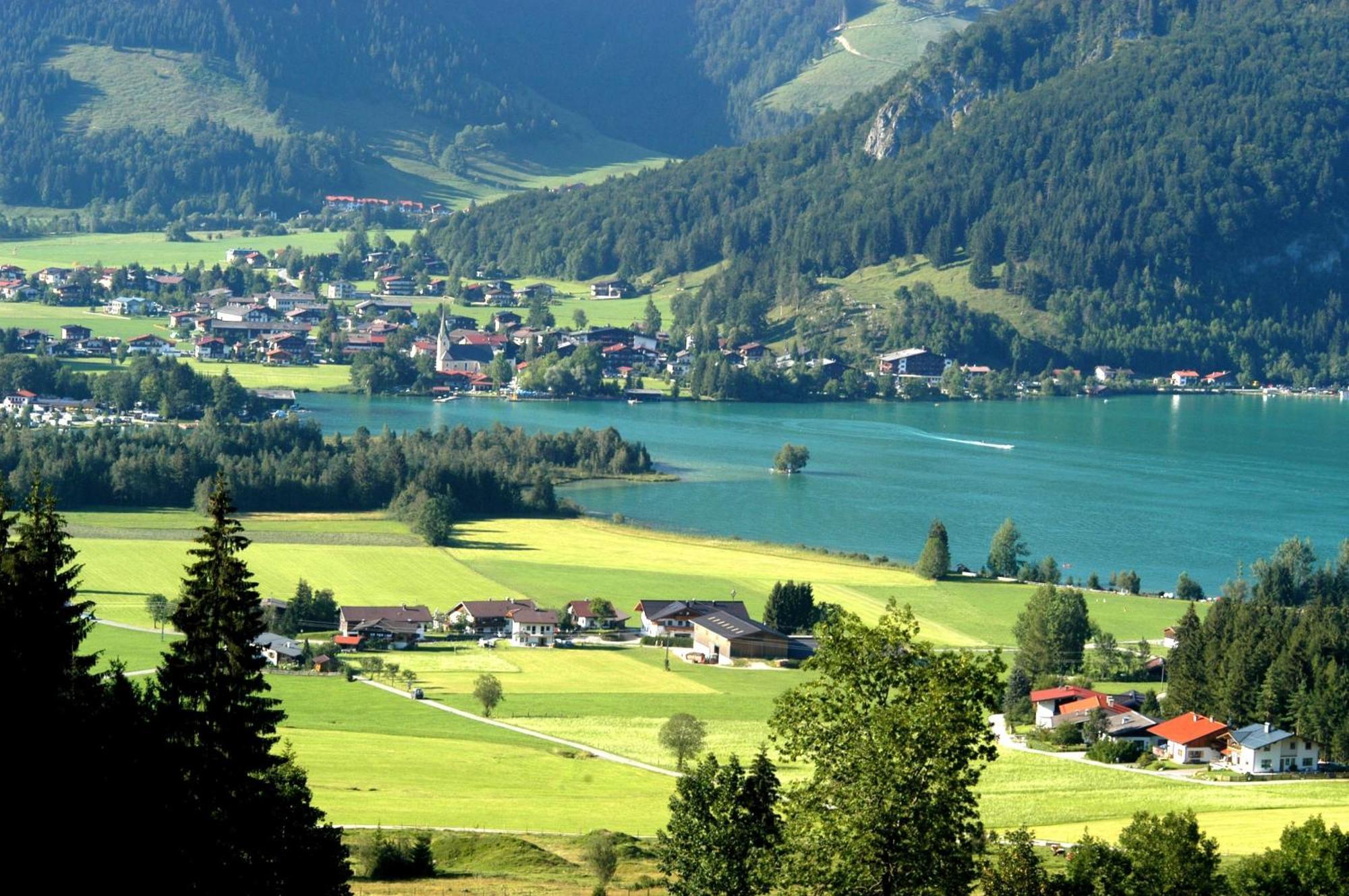 Ferienpark Terrassencamping Sued-See Walchsee Exteriör bild