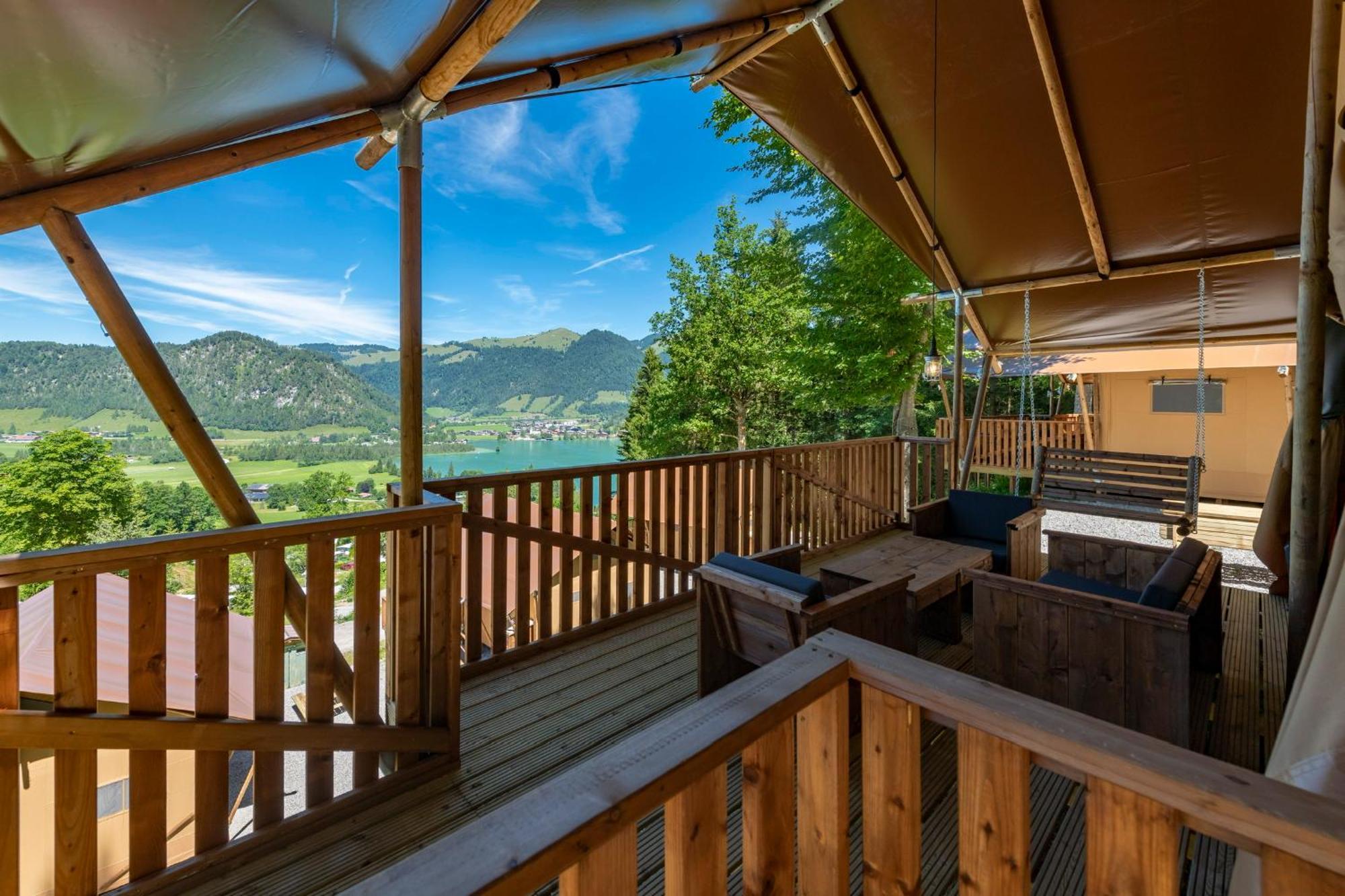Ferienpark Terrassencamping Sued-See Walchsee Rum bild